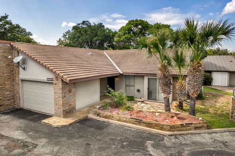 Photo of 100 Bay Drive, Horseshoe Bay, TX 78657 (MLS # 177020)