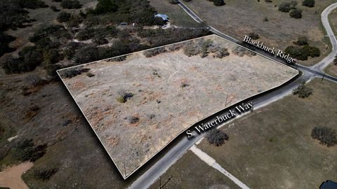 Photo of 100 S Waterbuck Way, Lampasas, TX 76550 (MLS # 176790)