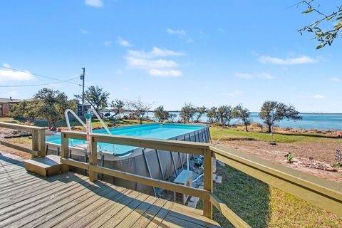 Photo of 501 Bumpy Ridge Dr, Burnet, TX 78611 (MLS # 176230)