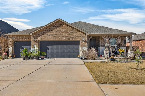 Photo of 212 Fiddleneck Street, Marble Falls, TX 78654 (MLS # 176560)