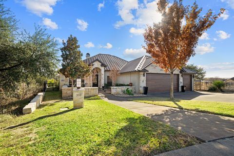 Photo of 303 Emerald Way, Horseshoe Bay, TX 78657 (MLS # 175960)