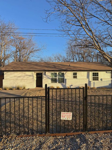 Photo of 409 Avenue R, Marble Falls, TX 78654 (MLS # 176423)