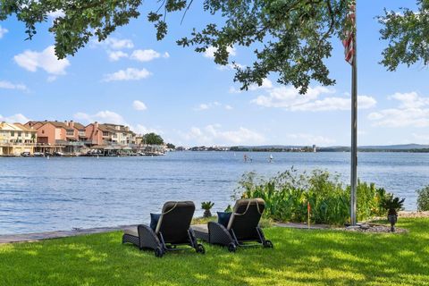 Photo of 106 Bunny Run, Horseshoe Bay, TX 78654 (MLS # 176126)