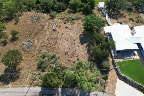 Photo of 692 Sandy Mountain Drive, Sunrise Beach, TX 78643 (MLS # 175017)