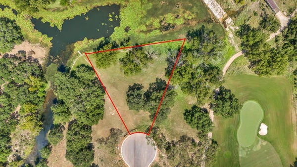 ADDRESS PRIVATE, HORSESHOE BAY, TX 78654 - Image cc2bc1abbf98bc3cff5cfb44a9ab6f8d/3984196367