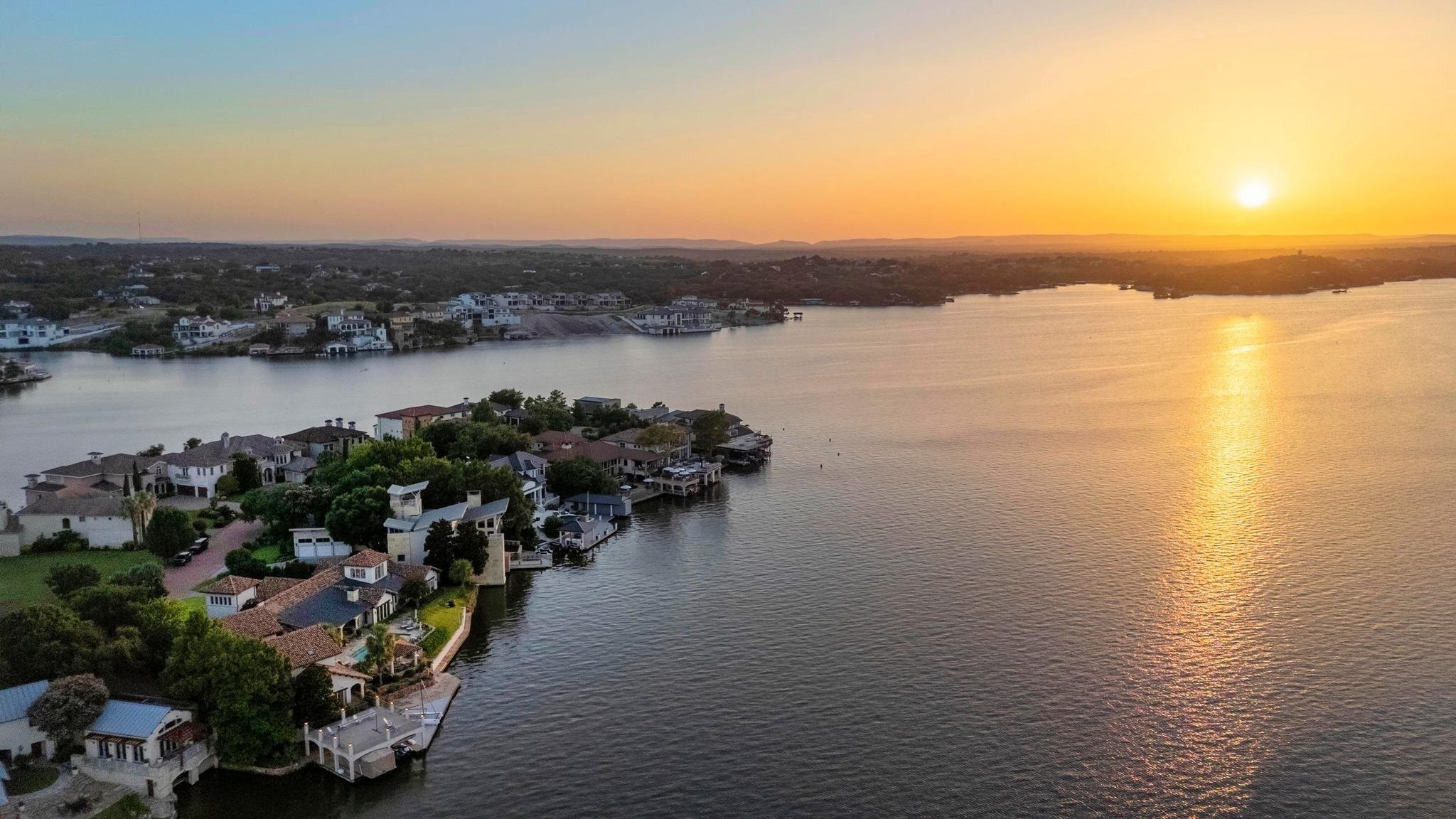 112 Applehead Island