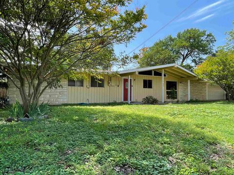 506 N Main St, Burnet, TX 78611 - #: 173266
