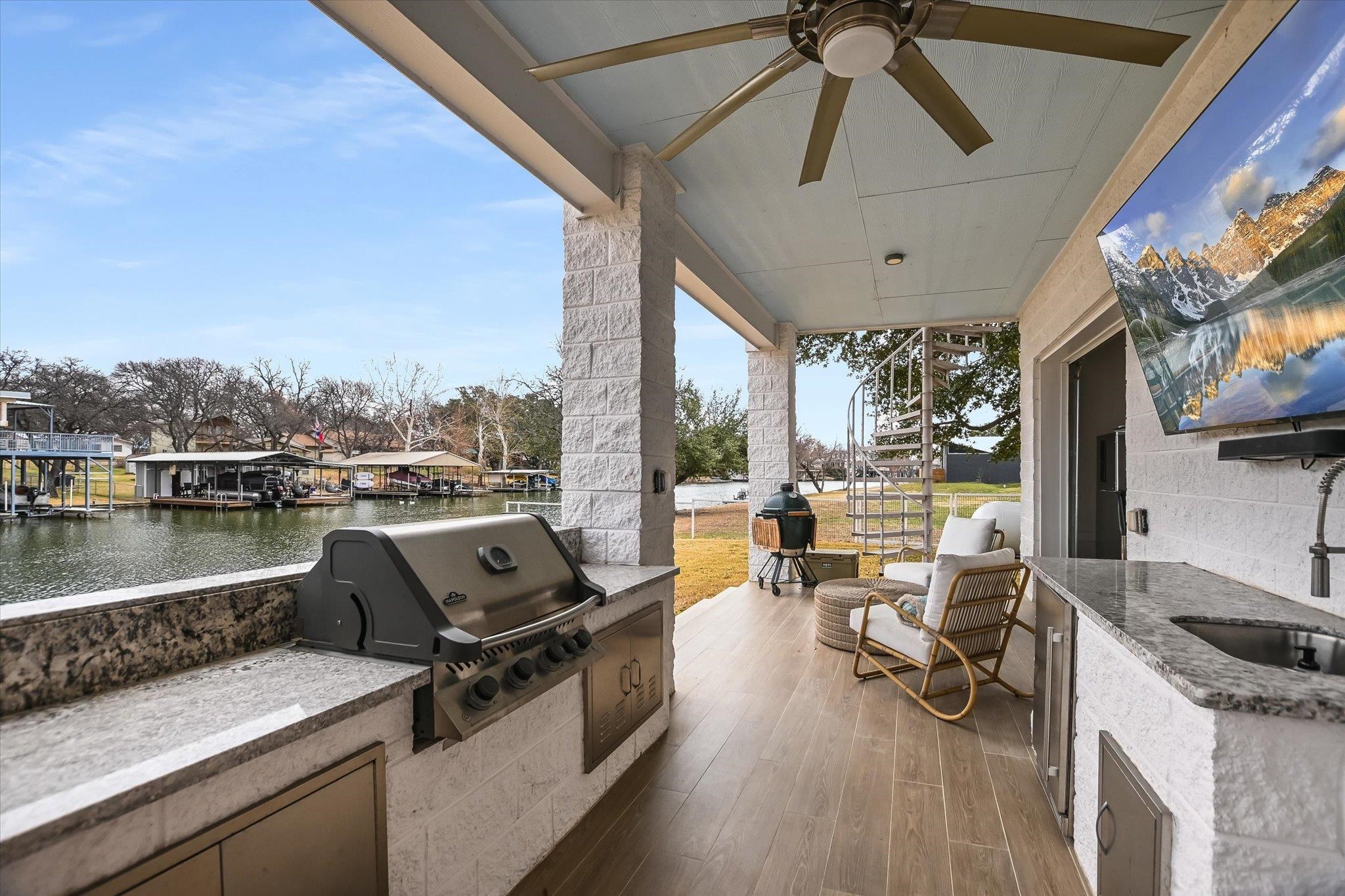 Marble Falls, Texas, 78654, United States, 4 Bedrooms Bedrooms, ,5 BathroomsBathrooms,Residential,Active,2023389