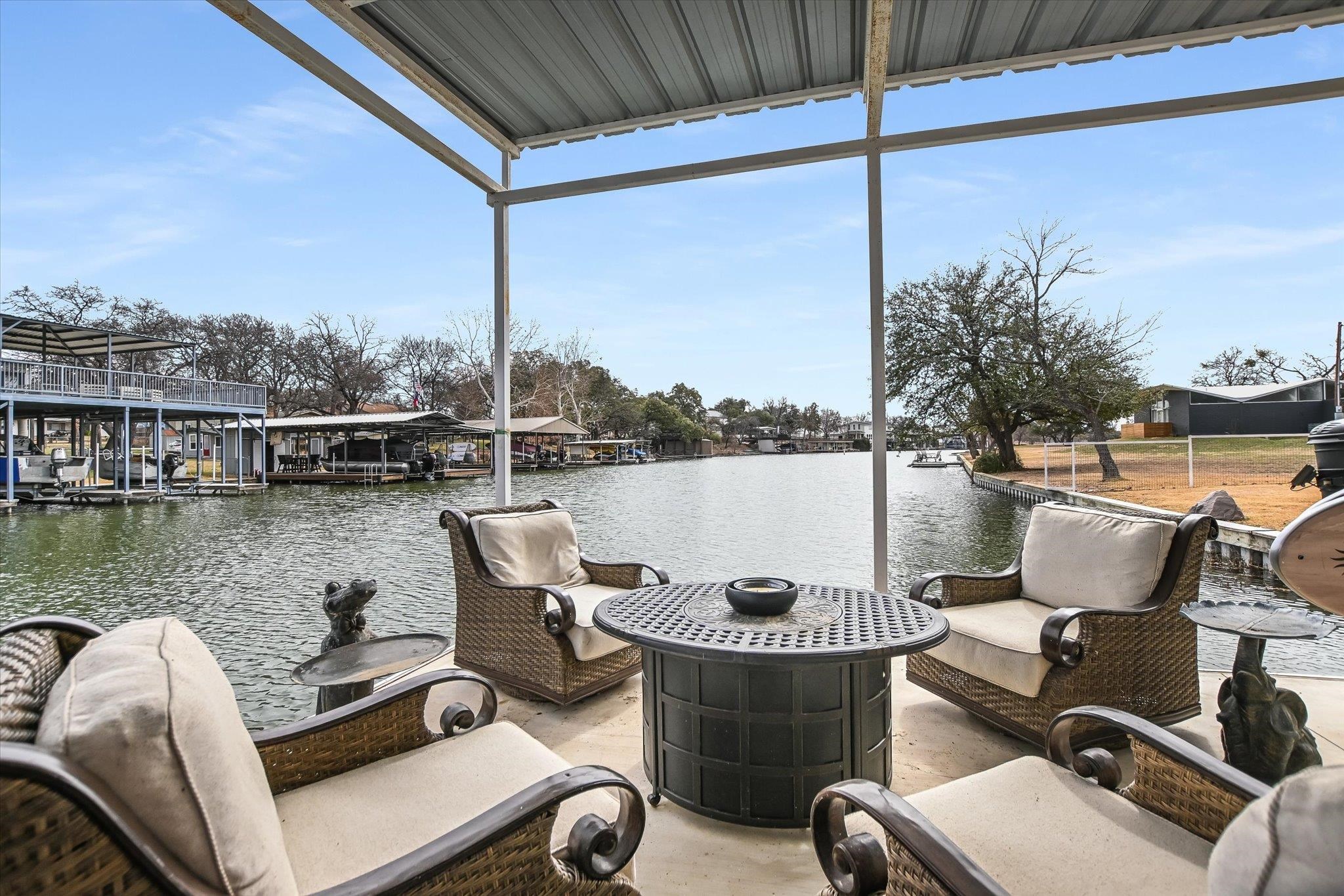 Marble Falls, Texas, 78654, United States, 4 Bedrooms Bedrooms, ,5 BathroomsBathrooms,Residential,Active,2023389