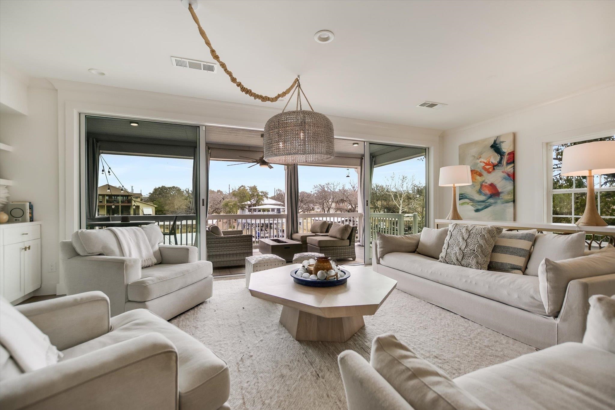 Marble Falls, Texas, 78654, United States, 4 Bedrooms Bedrooms, ,5 BathroomsBathrooms,Residential,Active,2023389