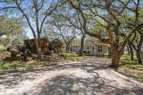 Photo of 1740 Purple Sage Ln, Kingsland, TX 78639 (MLS # 177080)