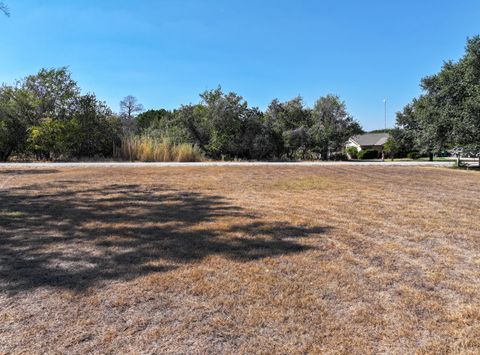 Photo of 84 Papoose Trl, Kingsland, TX 78639 (MLS # 175427)