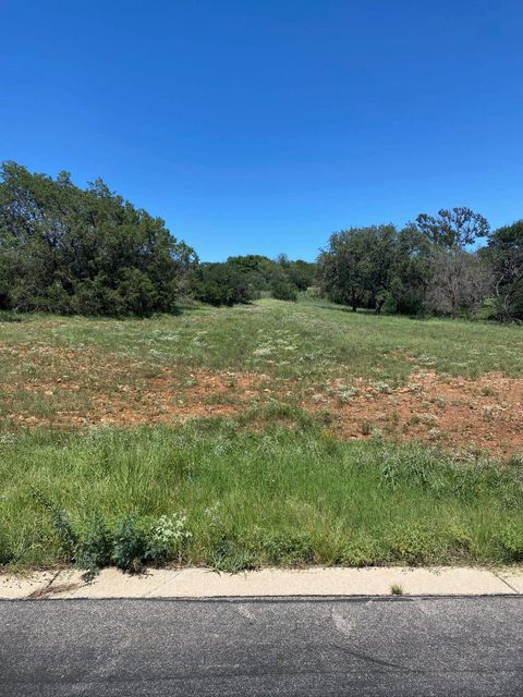 W25058 Apache Tears/White Dove Horseshoe Bay TX 78657