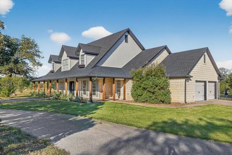 Photo of 435 Oxbow Trail, Marble Falls, TX 78654 (MLS # 175262)