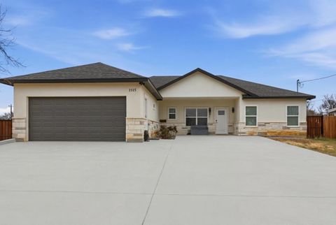 Photo of 1515 Valley High Lane, Granite Shoals, TX 78654 (MLS # 176552)