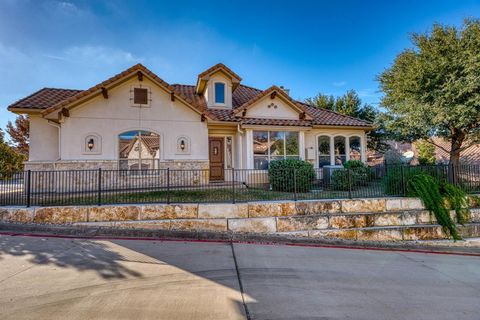 Photo of 300 Enclave Circle, Horseshoe Bay, TX 78657 (MLS # 176035)