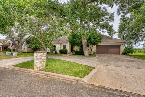 Photo of 290 Turkey Run, Meadowlakes, TX 78654 (MLS # 174385)