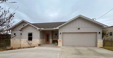 132 W Greenbriar, Granite Shoals, TX 78654 - #: 172286