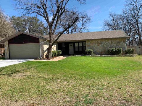 Photo of 187 Turkey Run, Meadowlakes, TX 78654 (MLS # 176771)