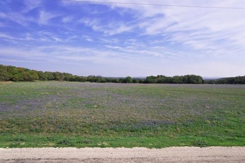 Photo of 348 Lipan Apache Run, Blanco, TX 78606 (MLS # 175650)