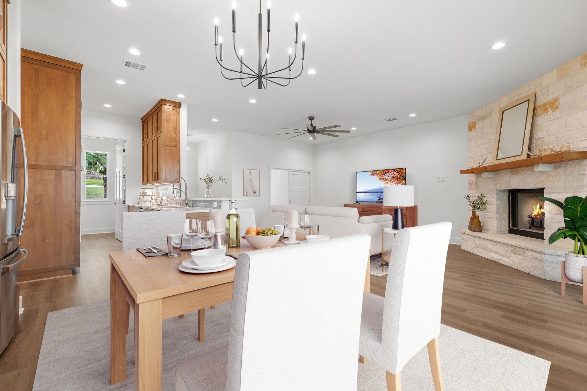 1110 Monterrey Oak Cir