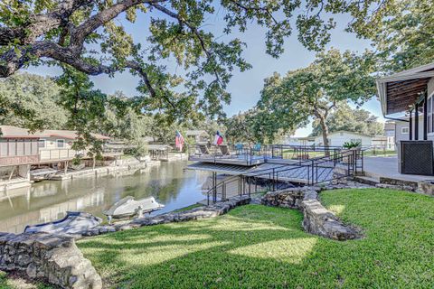 Photo of 1104 Hill Circle West Drive, Granite Shoals, TX 78654 (MLS # 176262)