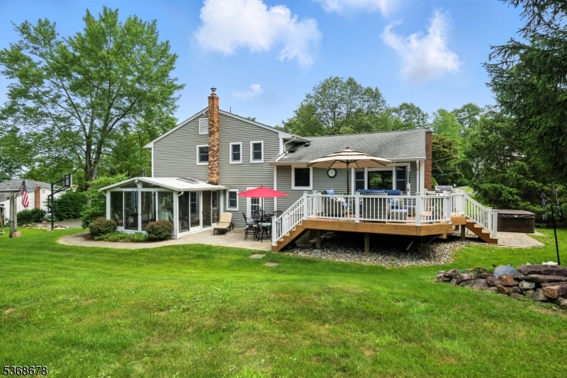 5 VAN DORN PLACE