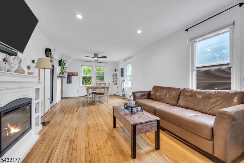 182 Baltimore Ave