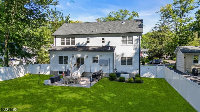 37 Wade Dr