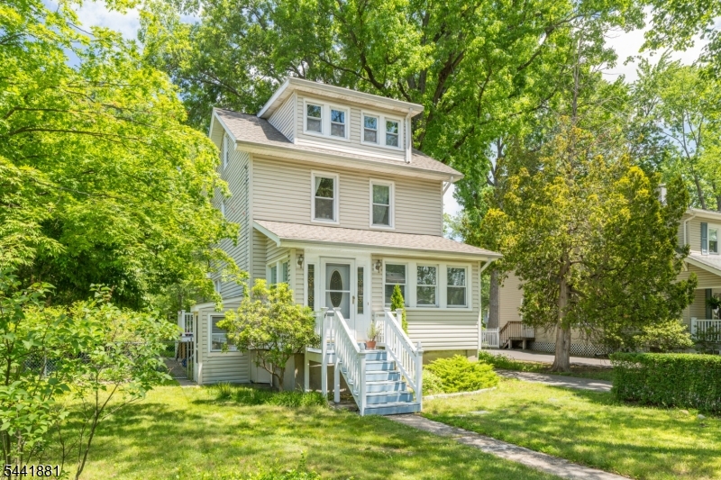37 Fox Hill Rd