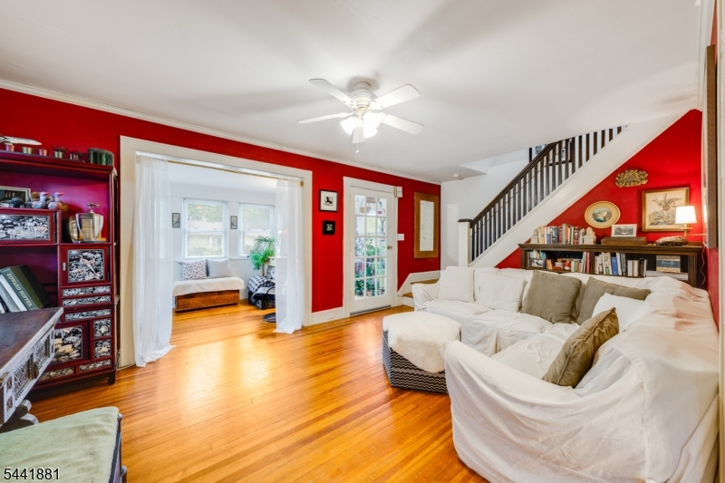 37 Fox Hill Rd