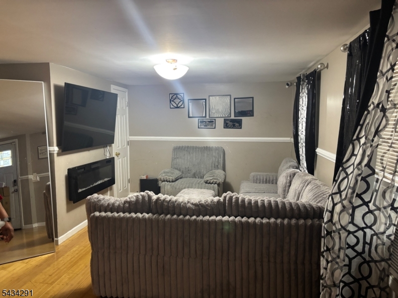 39 Jacob St