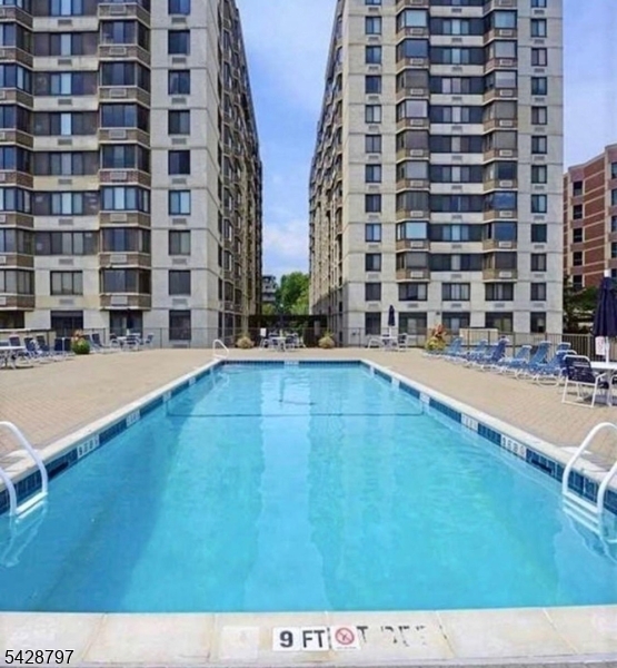 326 Prospect Ave