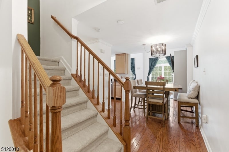 605 Donato Cir