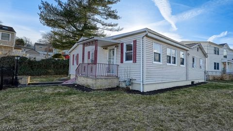 9 Scalza Ln Lincoln Park Boro NJ 07035