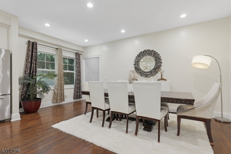 61B Mechanic St
