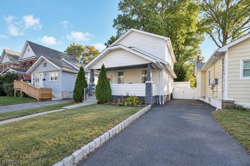 469 Jefferson Ave