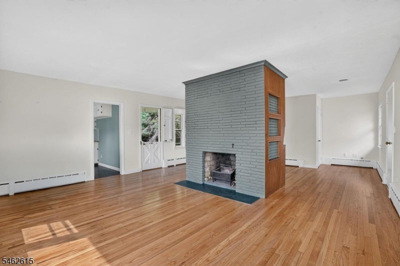 321 Jefferson Ave