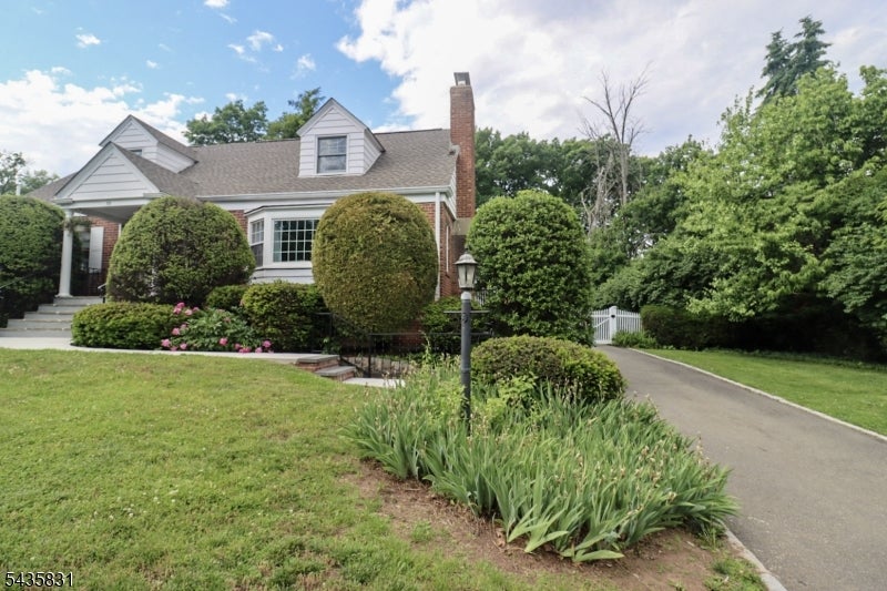 53-59 Bellevue Ave