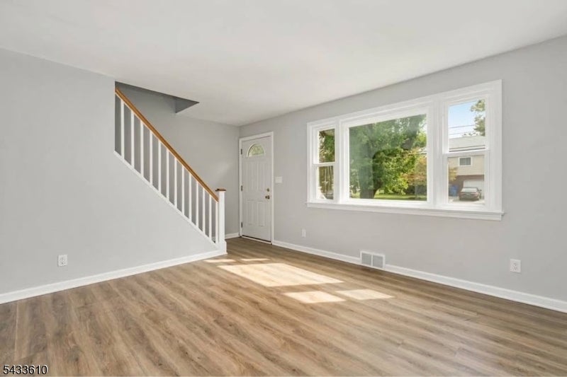 145 Golf Ave