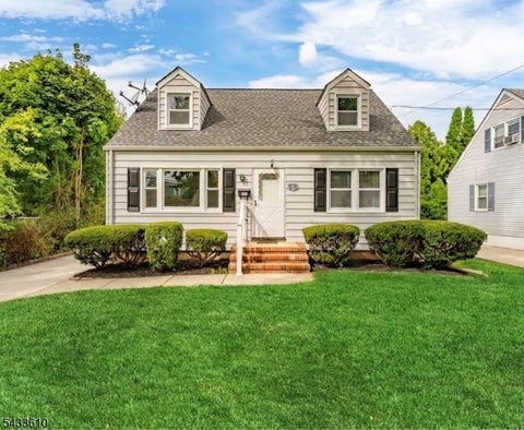 Photo for 145 Golf Ave