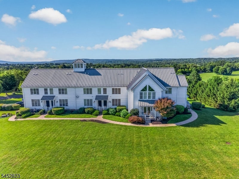 126 Albert Dr