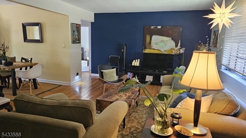 Featured picture for the property 4028967