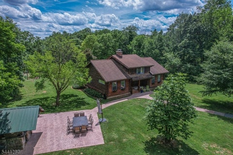 Photo for 2 Pine Ct