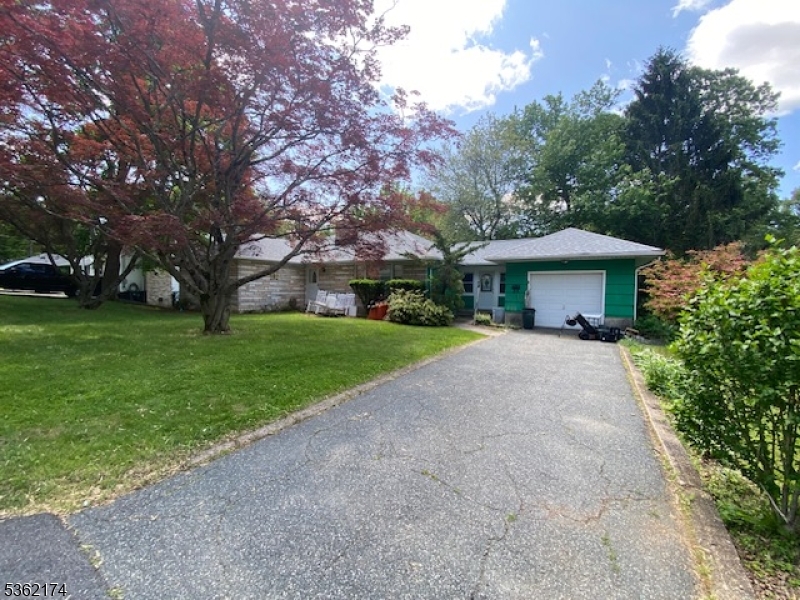 45 Oakwood Ave