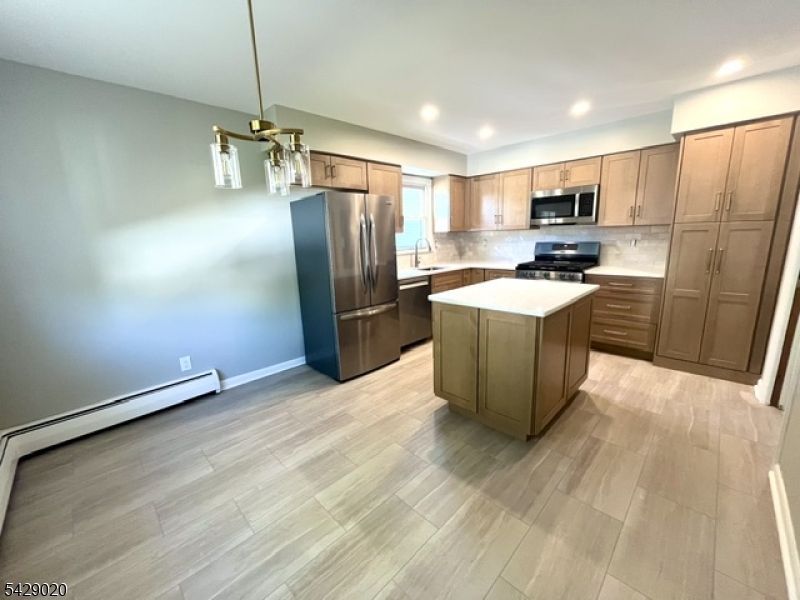 149 8Th Ave 2