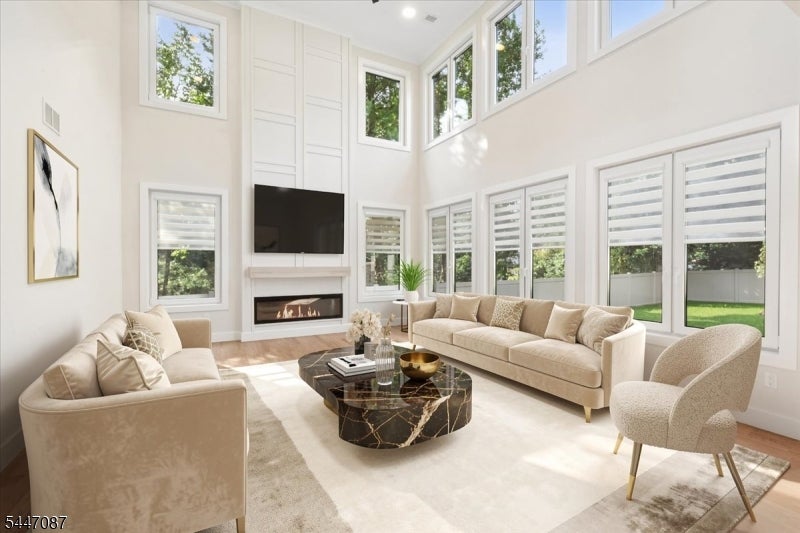 31 Farview Ave