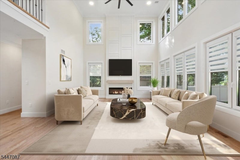 31 Farview Ave