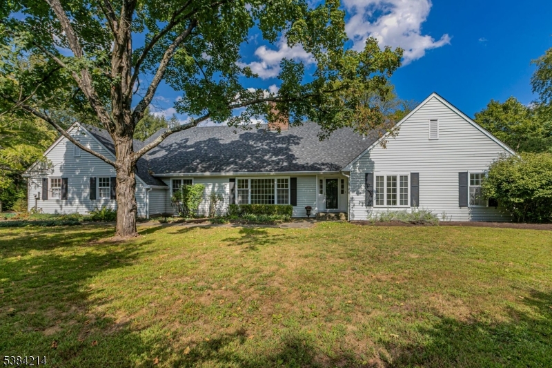 325 Mountain View Rd