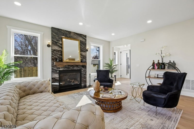 491 Central Ave 3
